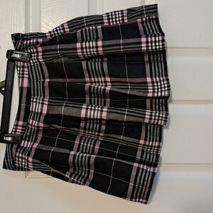 Forever 21 Black Grey Pink Plaid Mini Skirt